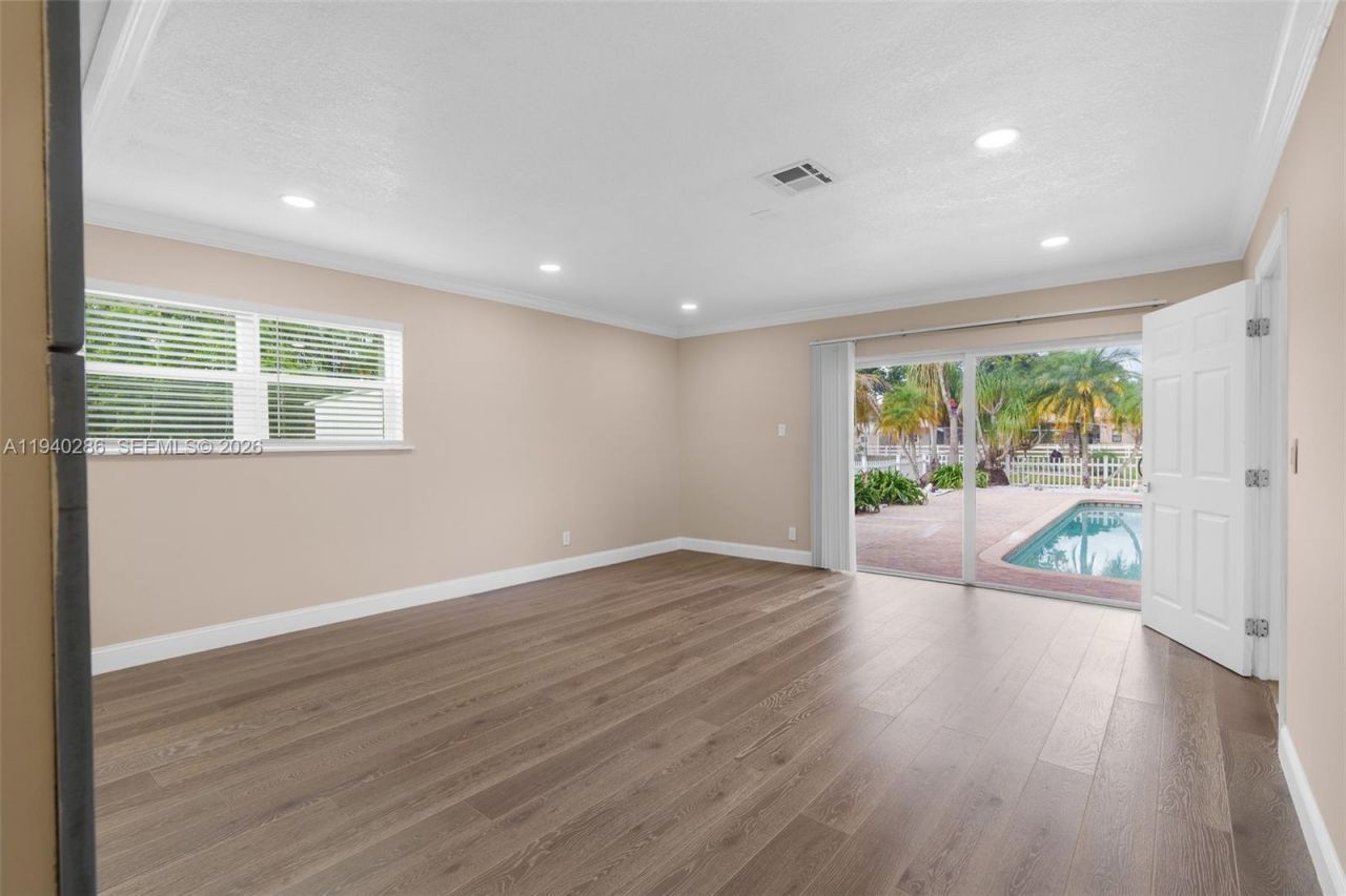 7601 NW 82nd Ter, Parkland, FL 33067 Photo