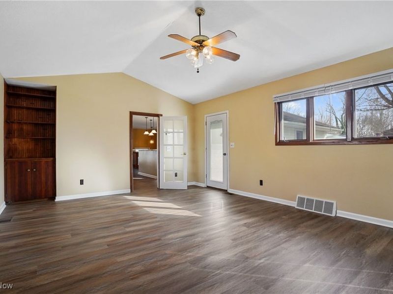 7429 Sylvan Drive, Kent, OH 44240 Photo 12