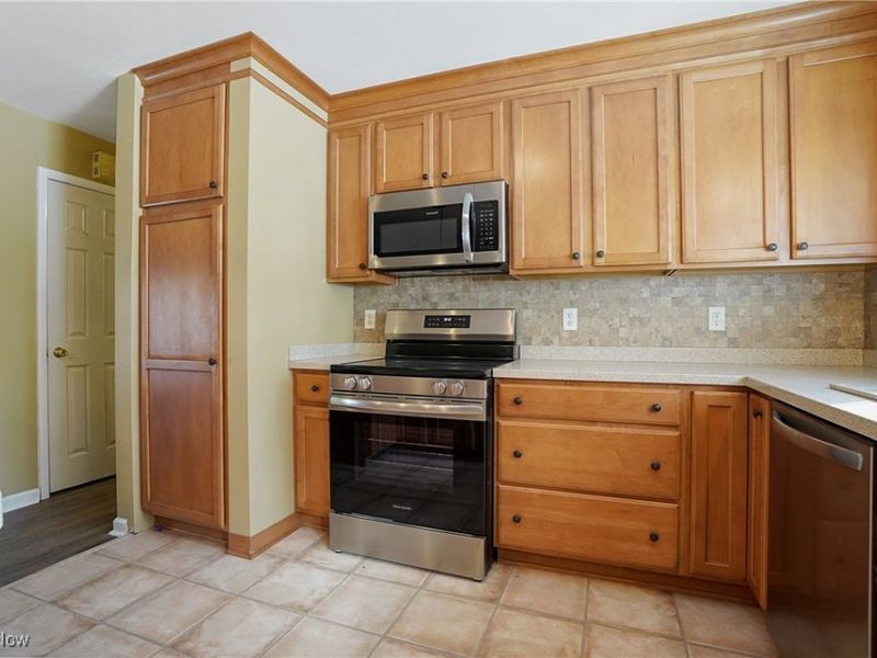 7429 Sylvan Drive, Kent, OH 44240 Photo 19