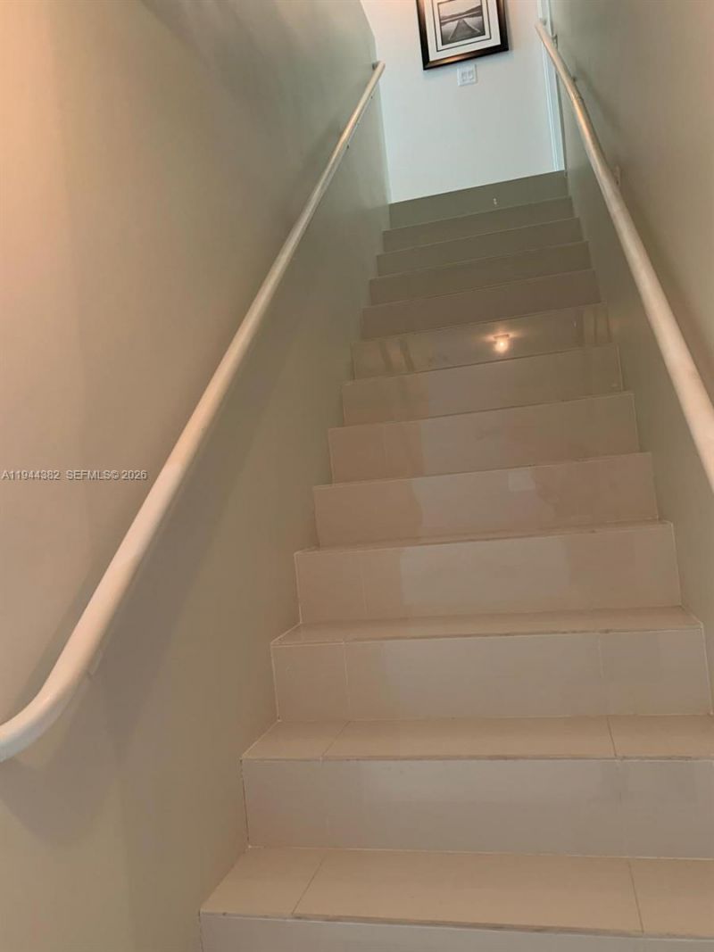 6000 Collins Ave Unit 136, Miami Beach, FL 33140 Photo