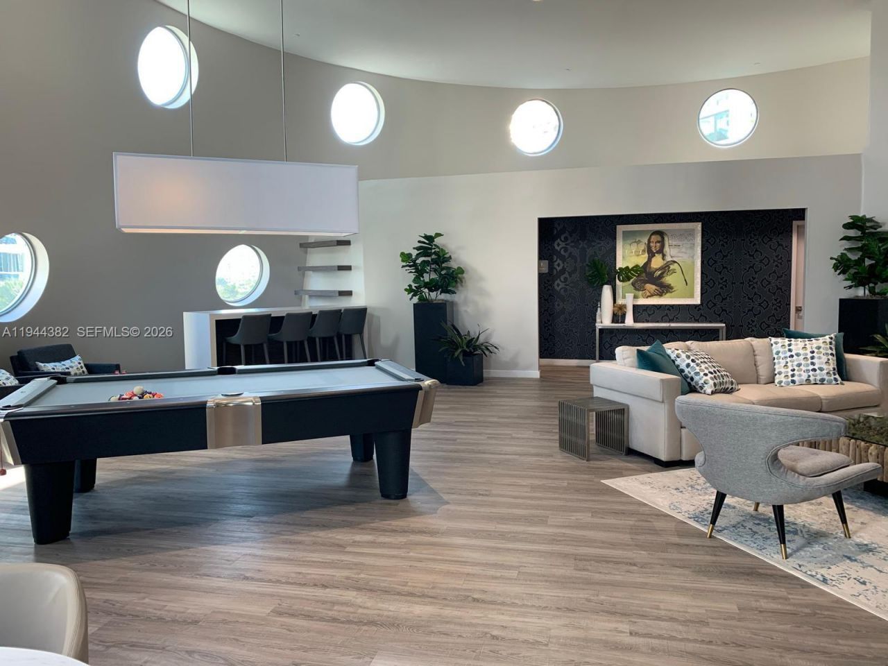 6000 Collins Ave Unit 136, Miami Beach, FL 33140 Photo