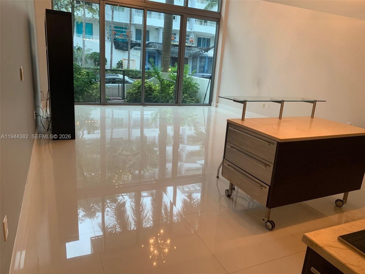 6000 Collins Ave Unit 136, Miami Beach, FL 33140 Photo