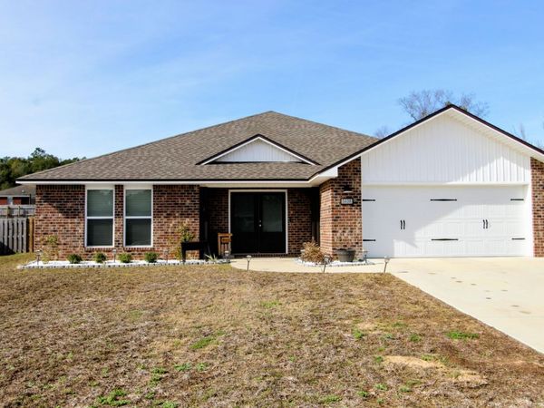 5438 Lee Farm Boulevard, Crestview, FL 32536