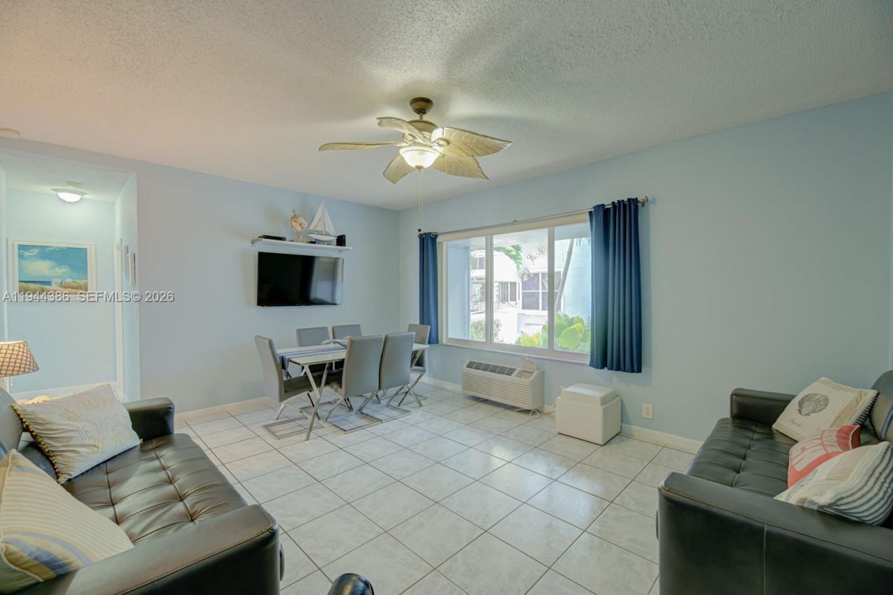 326 Harrison St , Unit 106A, Hollywood, FL 33019 Photo