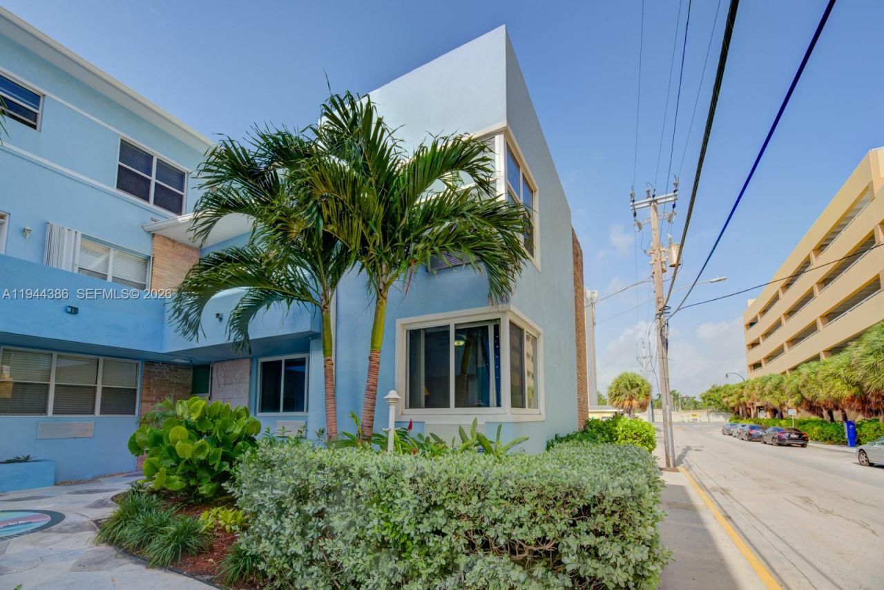 326 Harrison St , Unit 106A, Hollywood, FL 33019 Photo