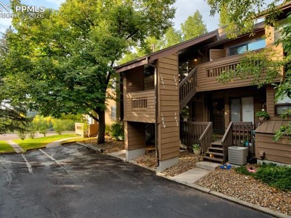 1065 Moorings Drive, Colorado Springs, CO 80906