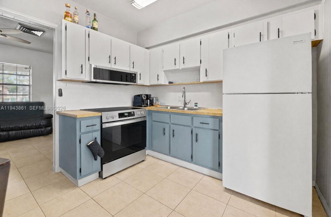 206 SE 5th St, Unit ., Dania Beach, FL 33004 Photo