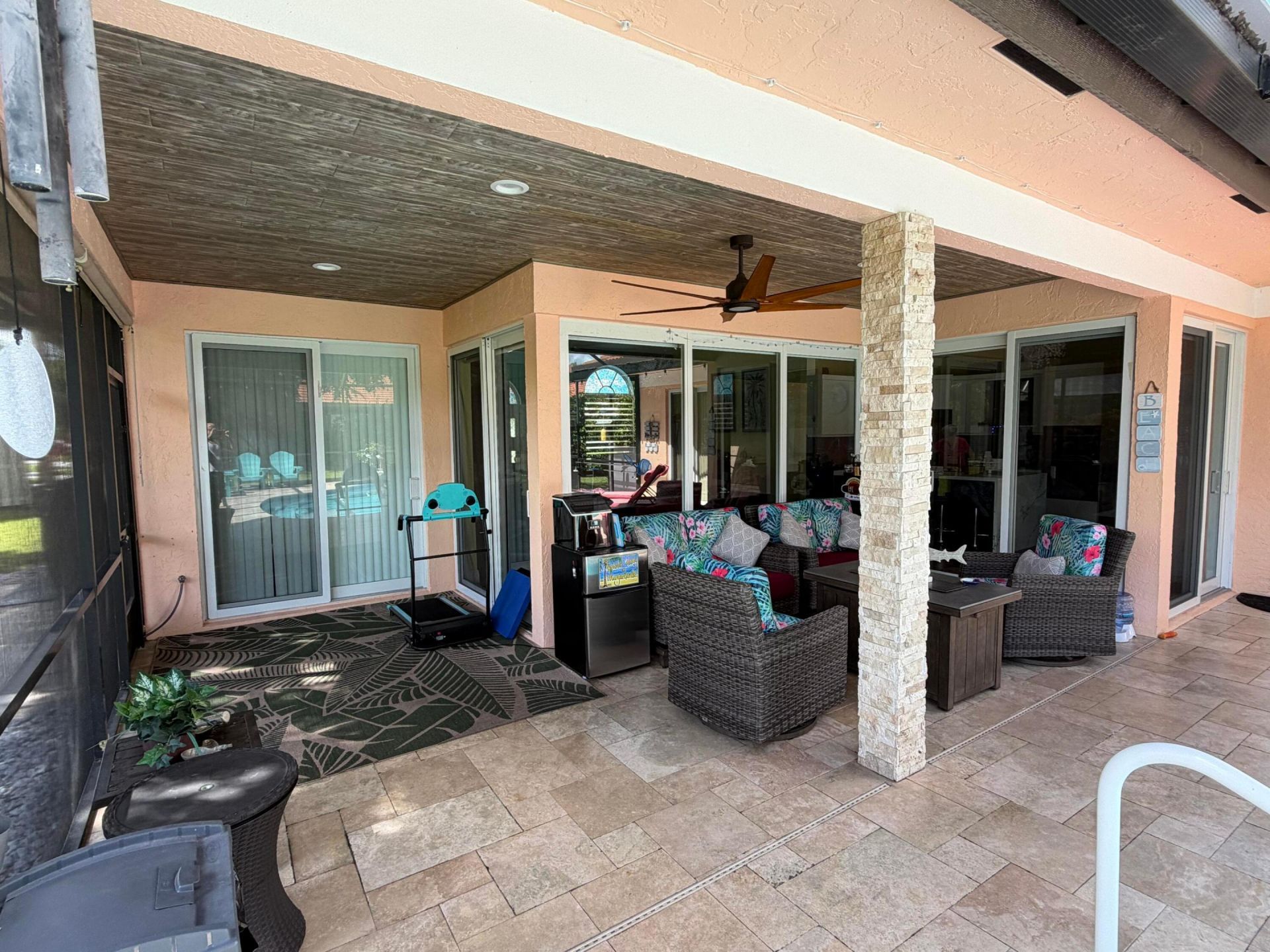 9050 Cypress Hollow Drive, Palm Beach Gardens, FL 33418 Photo