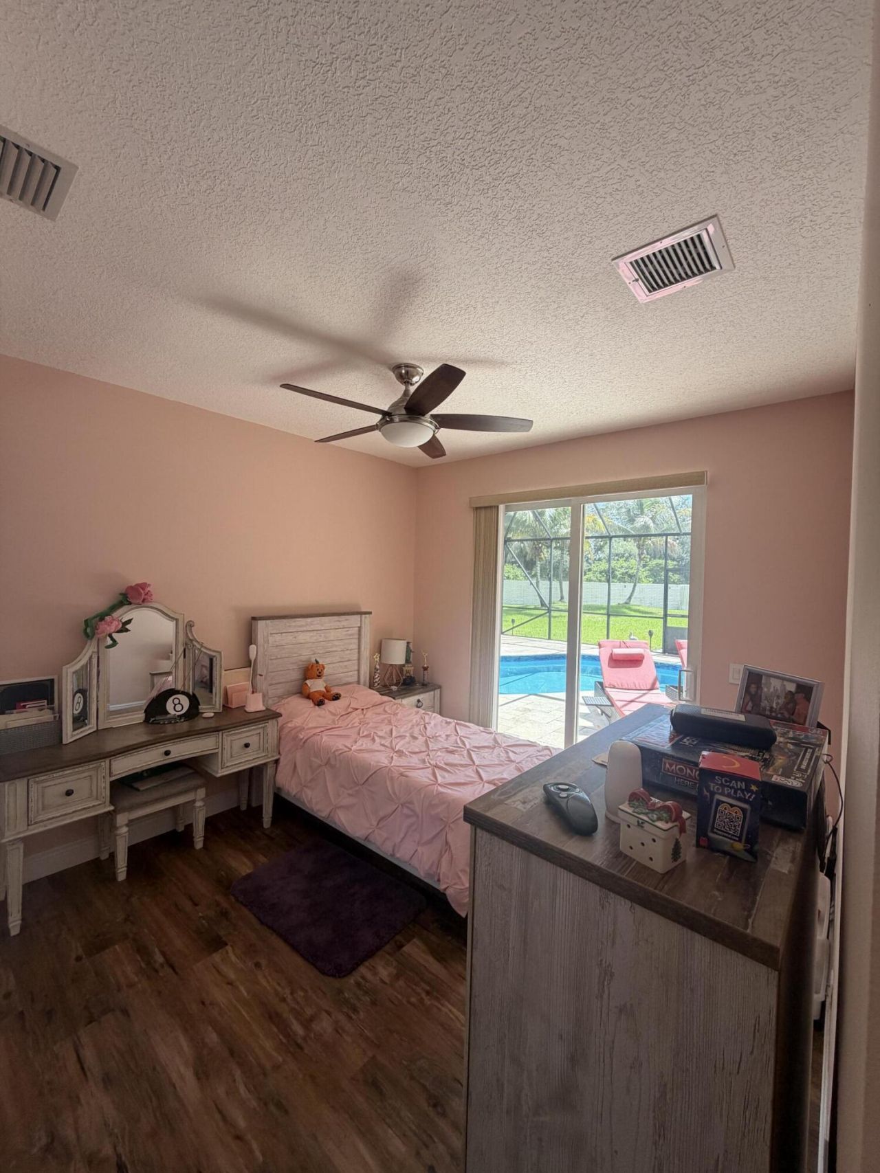 9050 Cypress Hollow Drive, Palm Beach Gardens, FL 33418 Photo