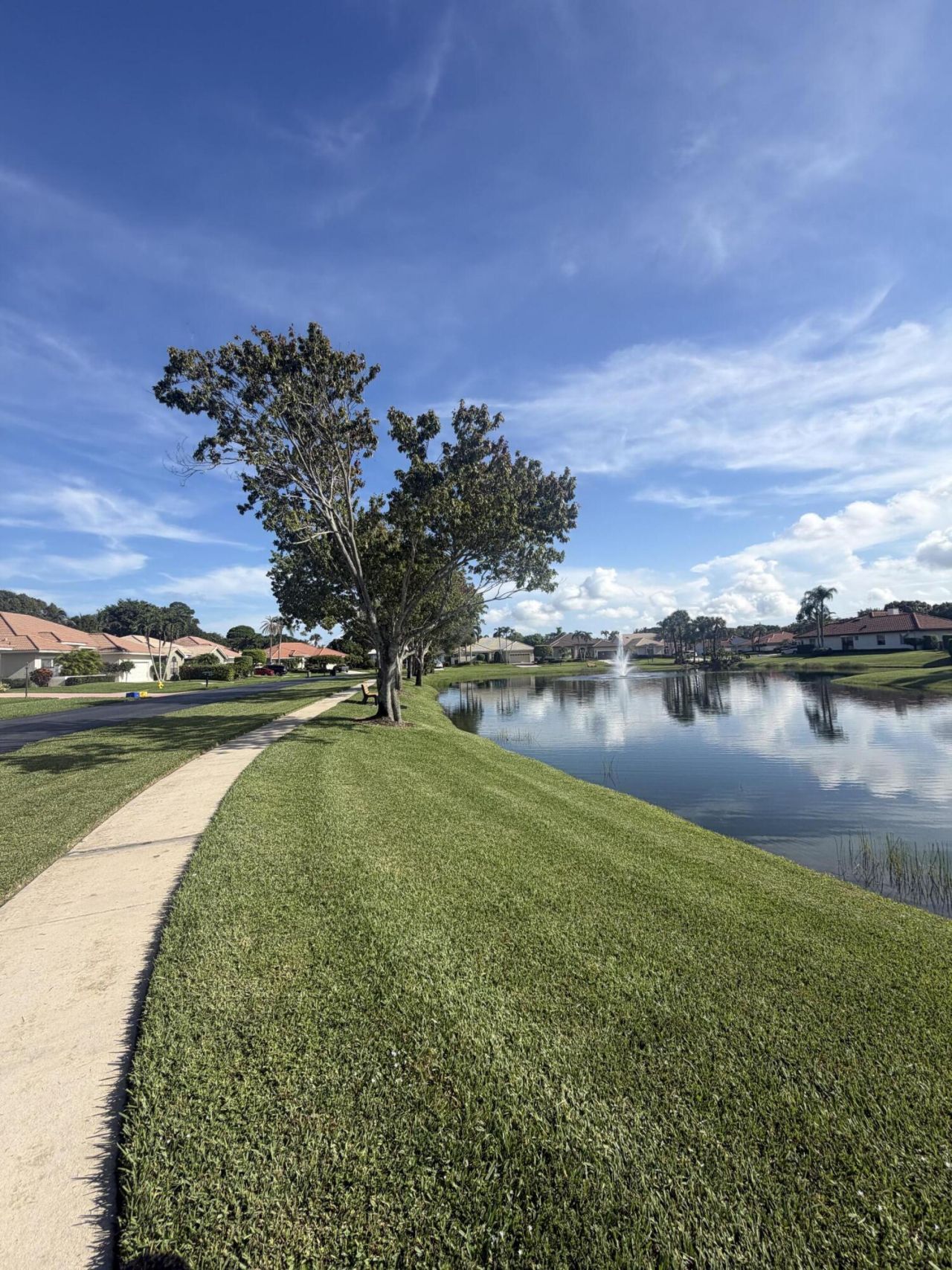 9050 Cypress Hollow Drive, Palm Beach Gardens, FL 33418 Photo