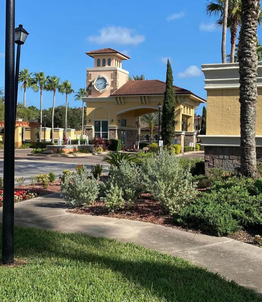 9745 Touchton Road, Unit 1726, Jacksonville, FL 32246 Photo