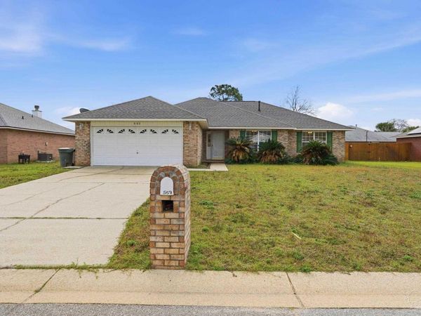 557 Batten Blvd, Pensacola, FL 32507