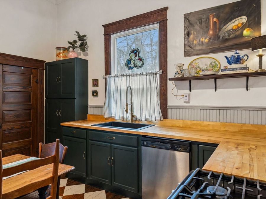 Property Image 29