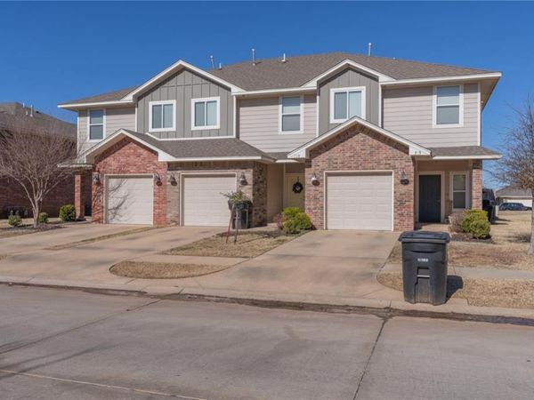 779 SW 14th Street, Moore, OK 73160