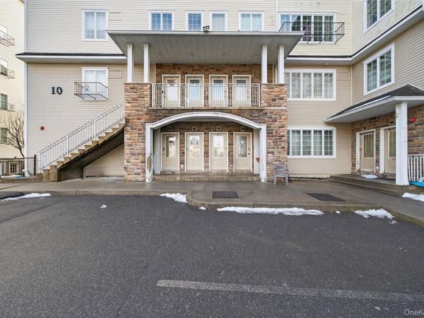 10 Lemberg Court, Unit 401, Monroe, NY 10950