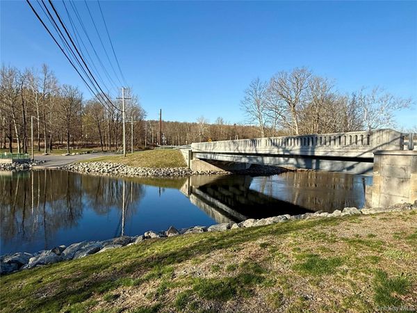 17 Maple Street, Glenham, NY 12508