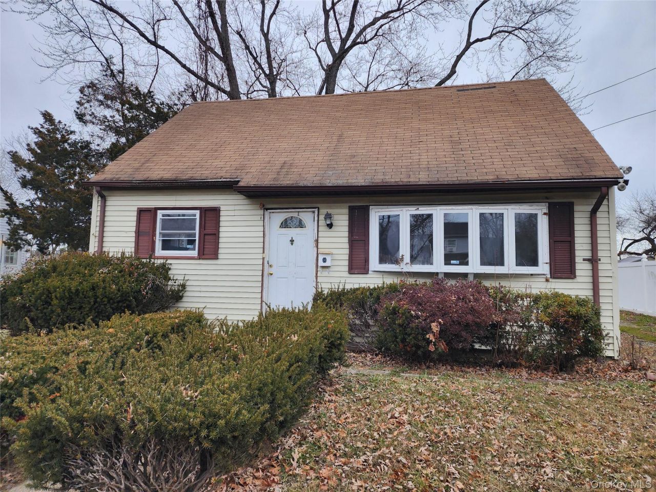 33 Parkway Boulevard, Wyandanch, NY 11798 Main Photo