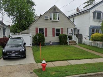 45 Evelyn Avenue Westbury, NY 11590