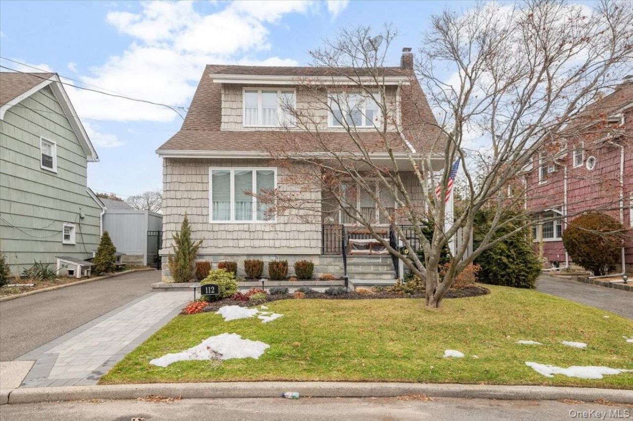112 Longworth Avenue, Woodmere, NY 11598 Main Photo
