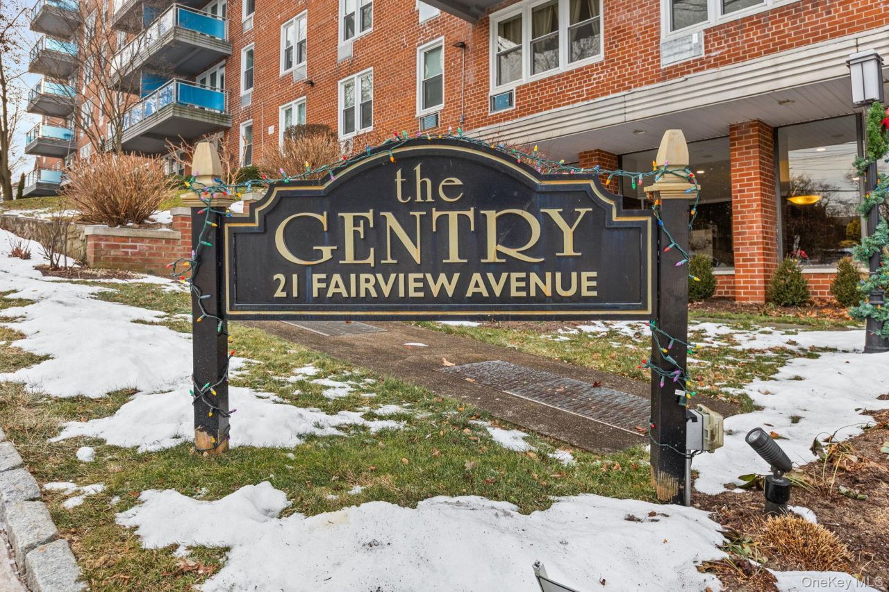 21 Fairview Avenue, Unit 616, Tuckahoe, NY 10707 Main Photo