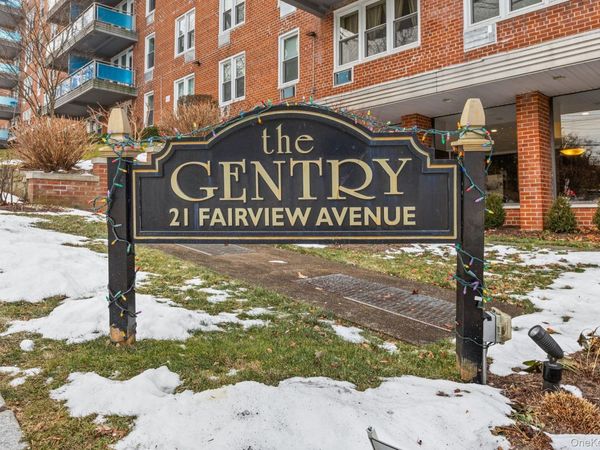 21 Fairview Avenue, Unit 616, Tuckahoe, NY 10707