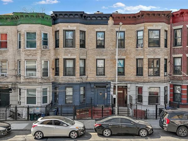 1037 College Avenue, Bronx, NY 10456