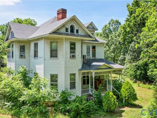 265 Proctor Street , Drakes Branch, VA 23937