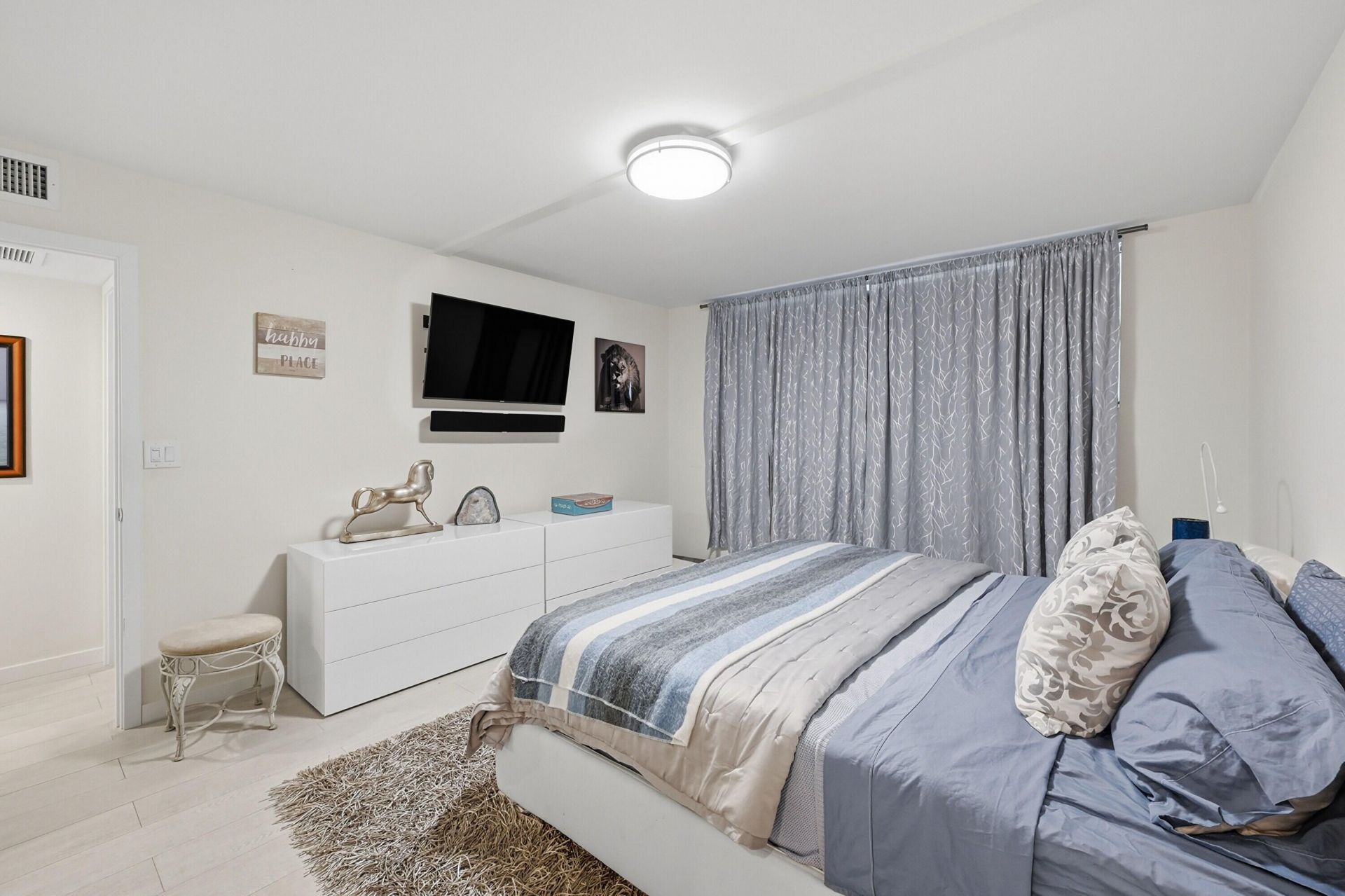 3100 NE 49th Street, Unit 206, Fort Lauderdale, FL 33308 Photo