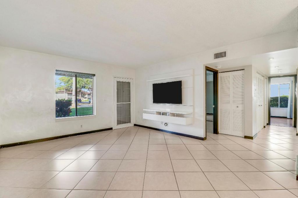 6370 Chasewood Drive, Unit A-3, Jupiter, FL 33458 Photo