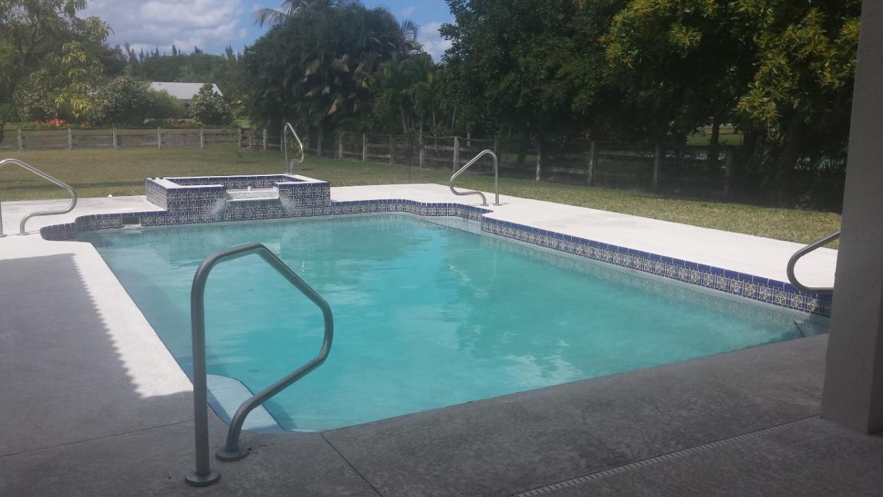 8709 Man O War Road, Palm Beach Gardens, FL 33418 Photo