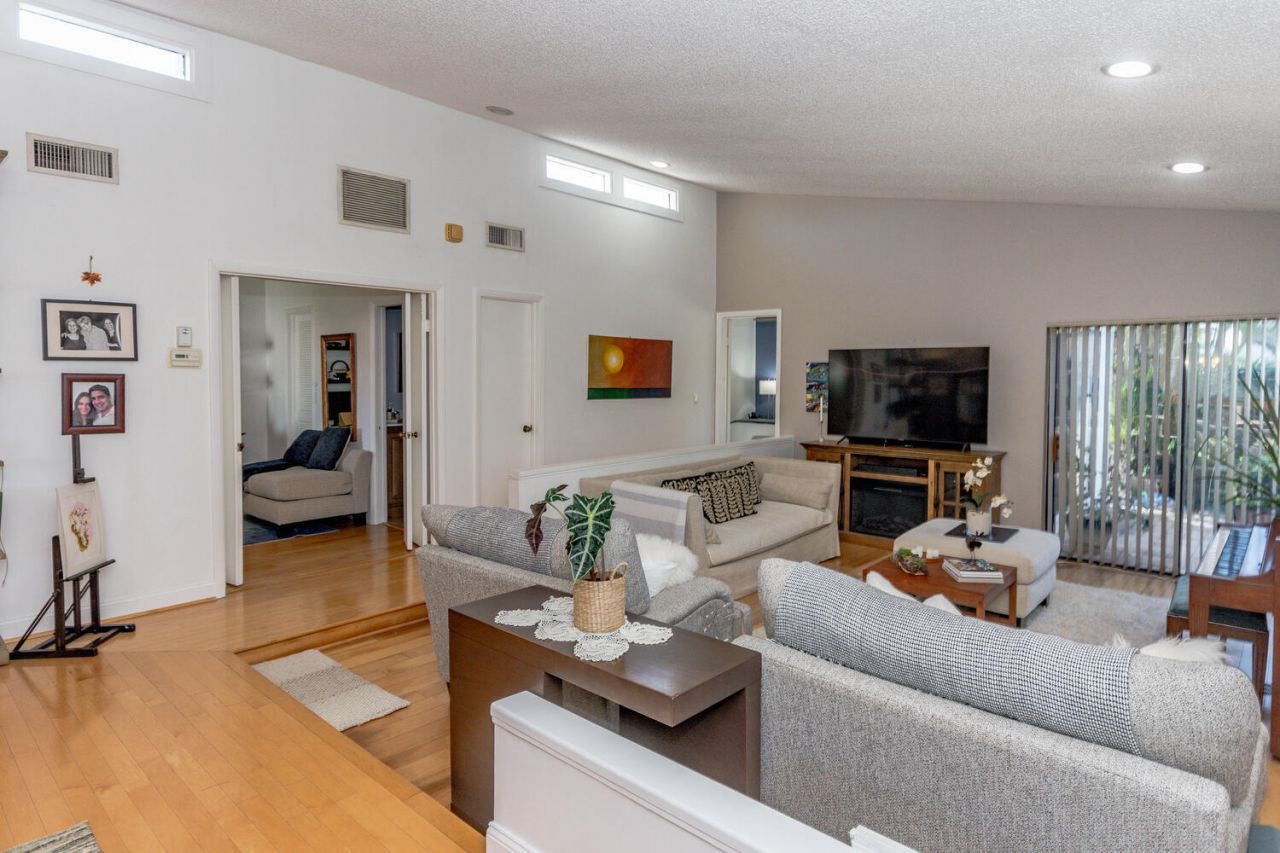 5570 Piping Rock Drive, Boynton Beach, FL 33437 Photo
