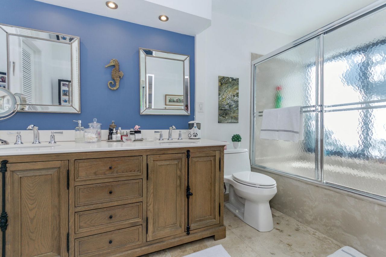 5570 Piping Rock Drive, Boynton Beach, FL 33437 Photo