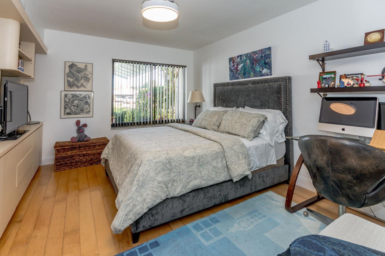 5570 Piping Rock Drive, Boynton Beach, FL 33437 Photo