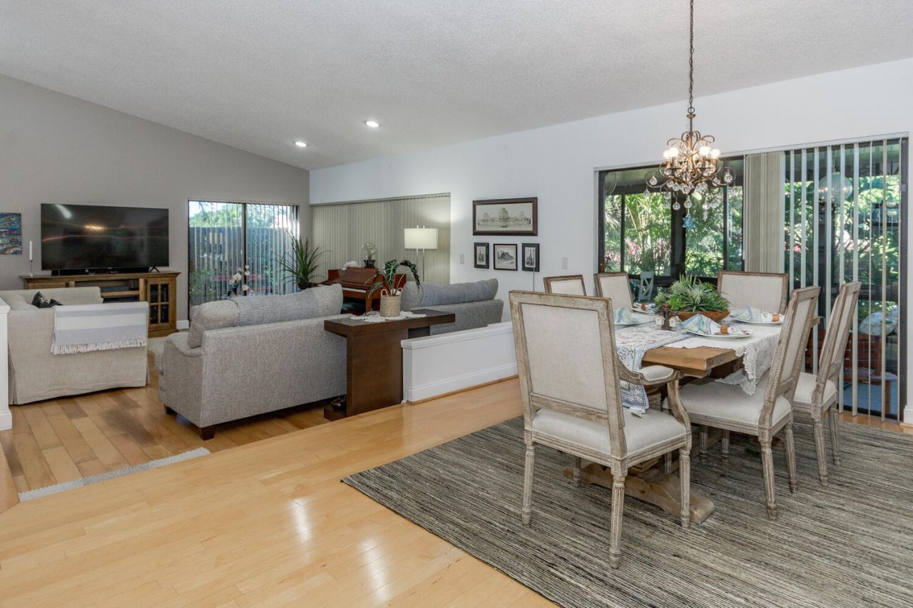 5570 Piping Rock Drive, Boynton Beach, FL 33437 Photo