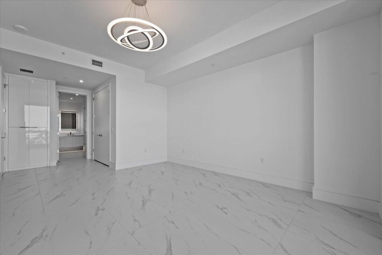 220 Lake Shore Drive, Unit 1113, West Palm Beach, FL 33403 Photo