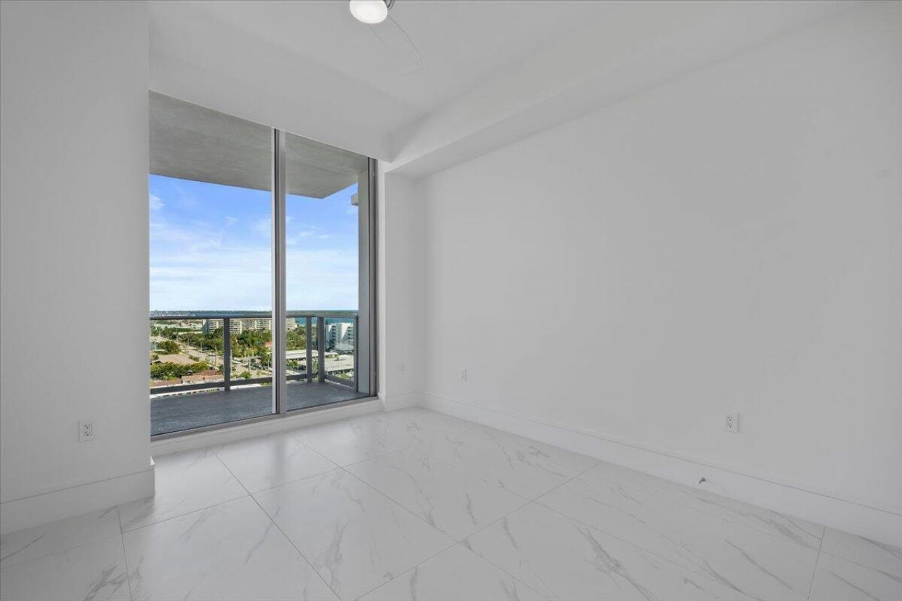 220 Lake Shore Drive, Unit 1113, West Palm Beach, FL 33403 Photo
