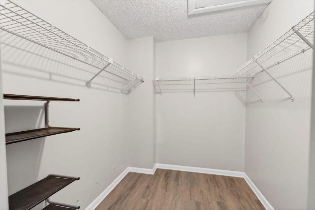 400 Club Circle, Unit 201, Boca Raton, FL 33487 Photo