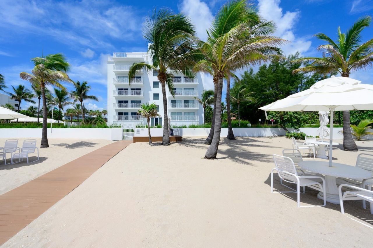 170 N Ocean Boulevard, Unit 307, Palm Beach, FL 33480 Photo