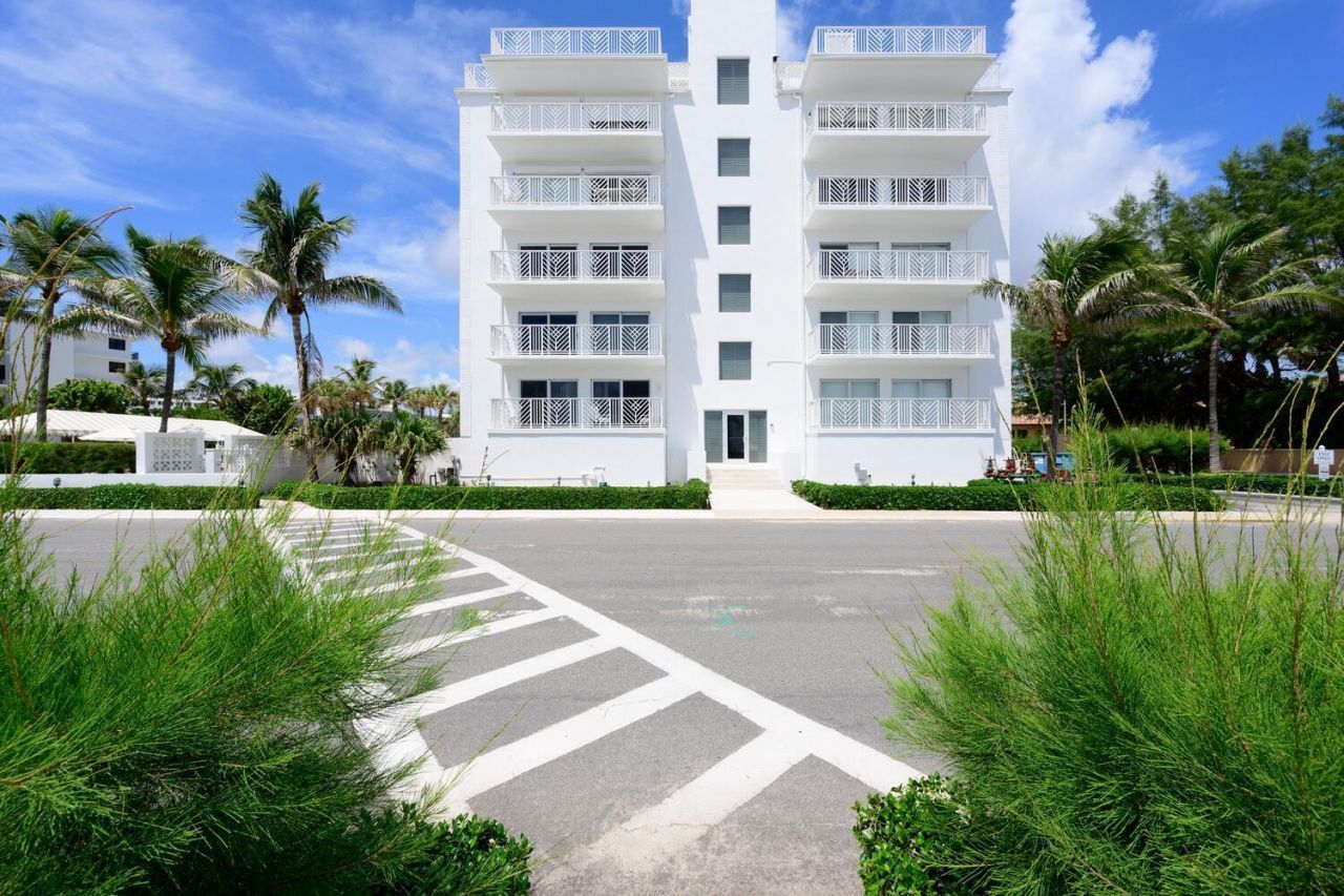 170 N Ocean Boulevard, Unit 307, Palm Beach, FL 33480 Photo