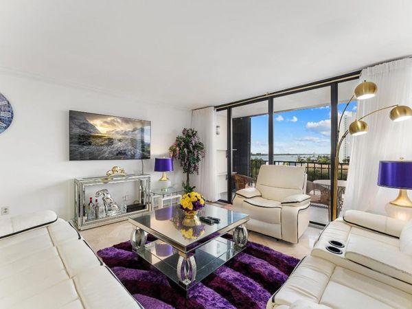 5600 N Flagler Drive, Unit 605, West Palm Beach, FL 33407