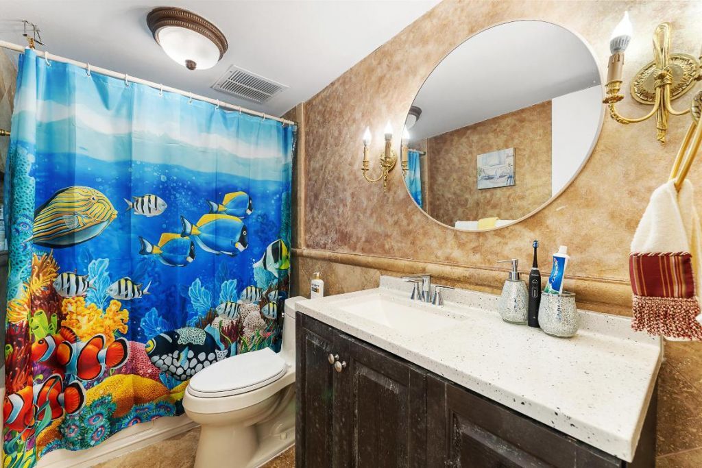 5600 N Flagler Drive, Unit 605, West Palm Beach, FL 33407 Photo