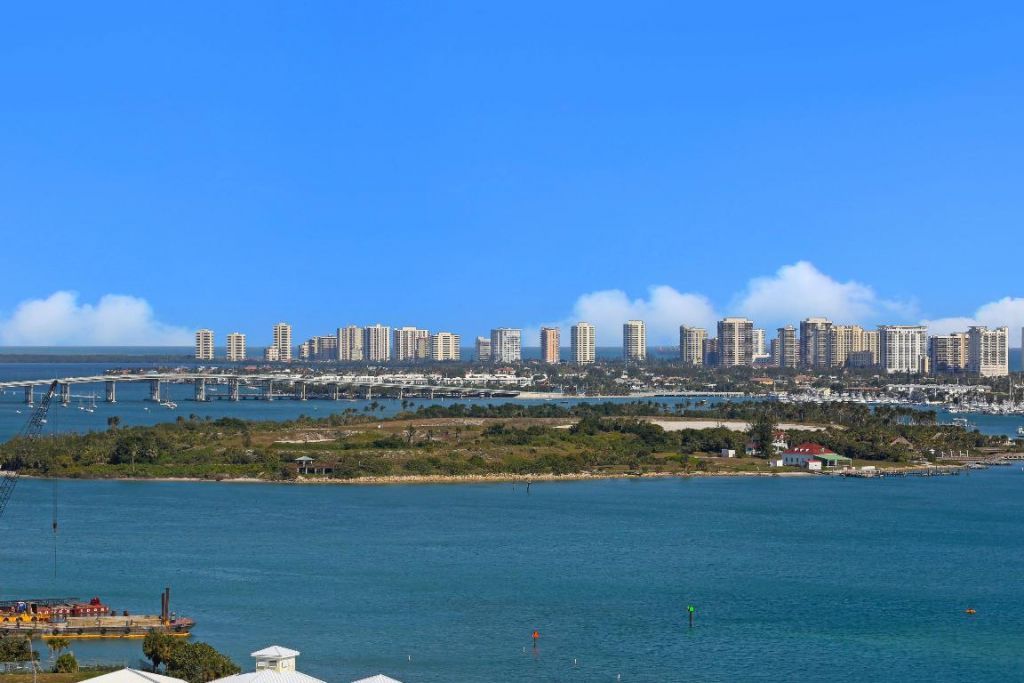 5600 N Flagler Drive, Unit 605, West Palm Beach, FL 33407 Photo