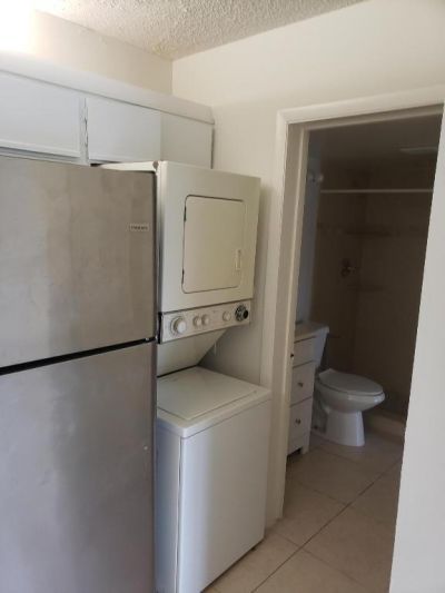 1108 Green Pine Boulevard, Unit D1, West Palm Beach, FL 33409 Photo