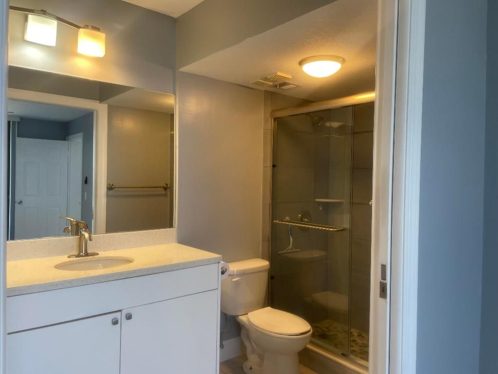 714 Executive Center Drive, Unit 24, West Palm Beach, FL 33401 Photo