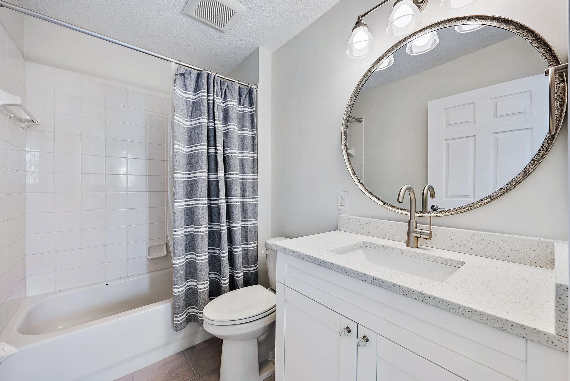 1203 Town Center Drive, Unit 201, Jupiter, FL 33458 Photo