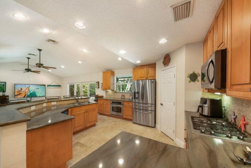 2220 W Pineridge Court, Delray Beach, FL 33444 Photo