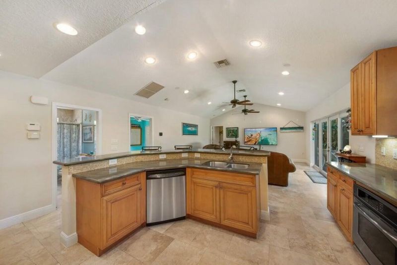 2220 W Pineridge Court, Delray Beach, FL 33444 Photo