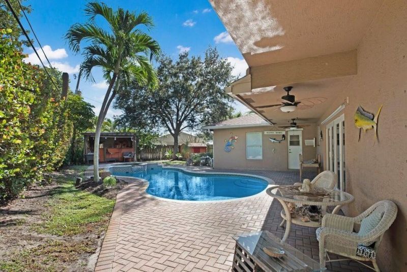 2220 W Pineridge Court, Delray Beach, FL 33444 Photo