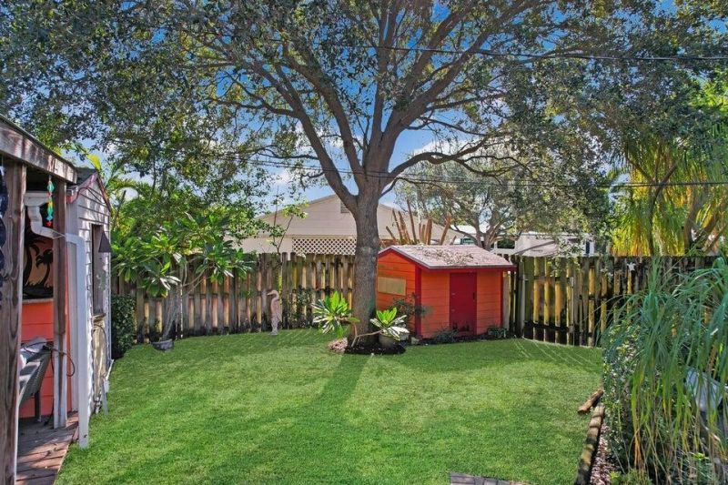 2220 W Pineridge Court, Delray Beach, FL 33444 Photo