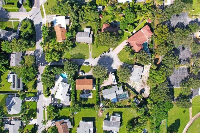 2220 W Pineridge Court, Delray Beach, FL 33444 Photo